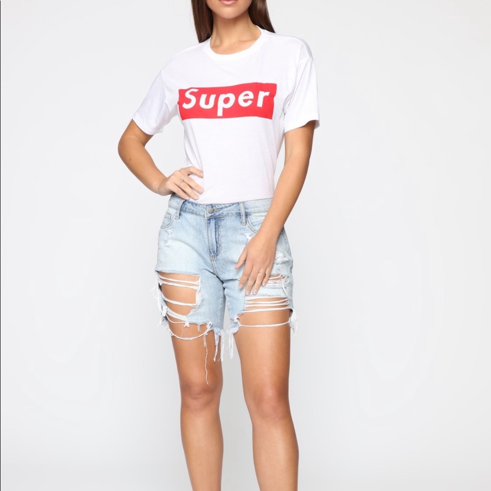 BNWT Fashion nova super tee